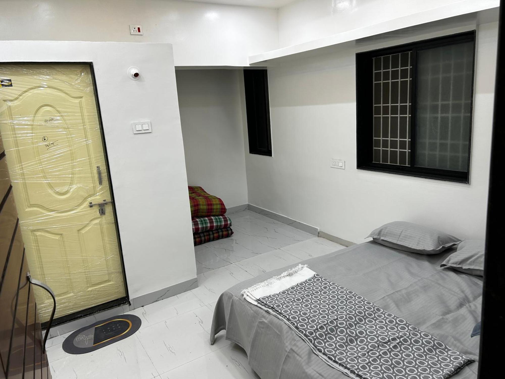 Vatavriksha Guest House,Akkalkot Akalkot 外观 照片