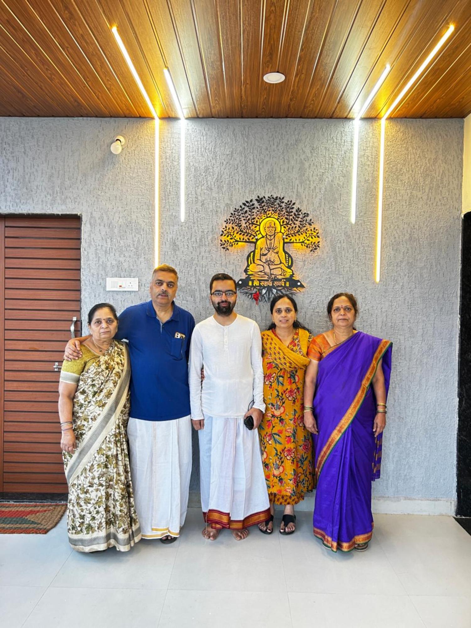 Vatavriksha Guest House,Akkalkot Akalkot 外观 照片