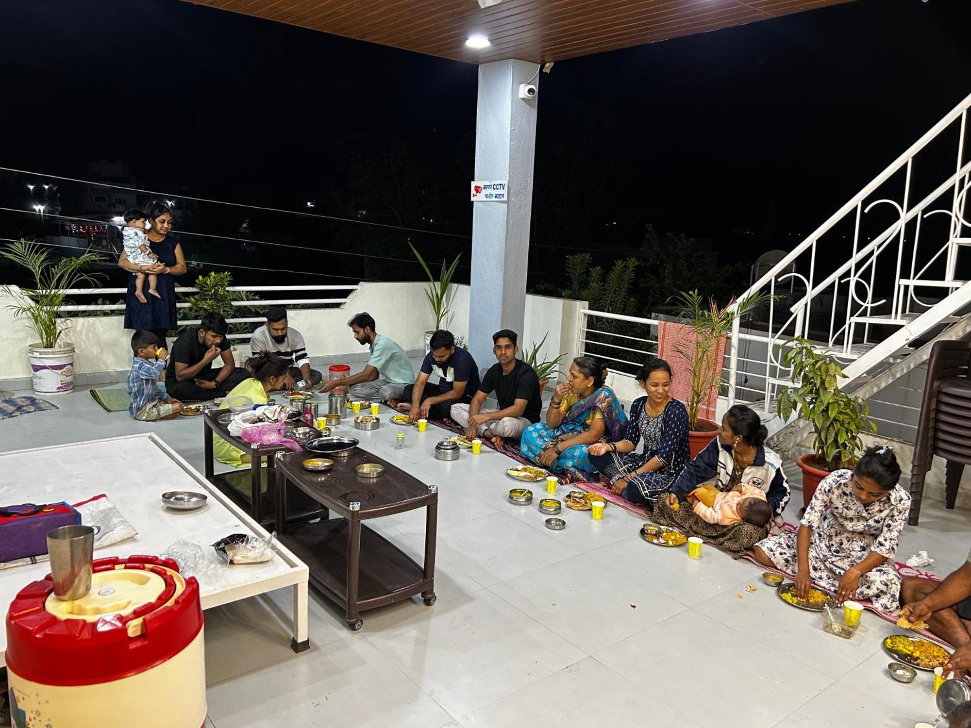 Vatavriksha Guest House,Akkalkot Akalkot 外观 照片