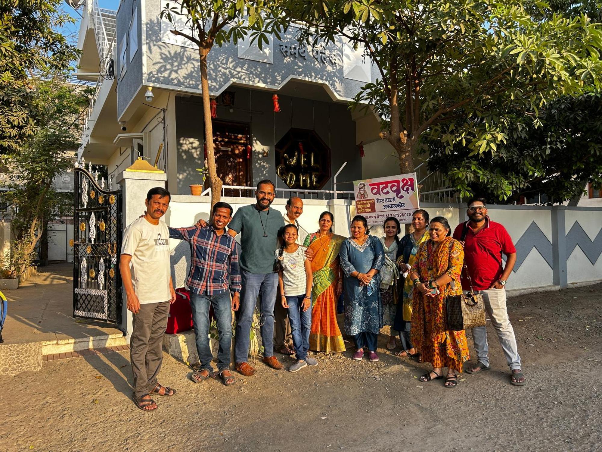 Vatavriksha Guest House,Akkalkot Akalkot 外观 照片